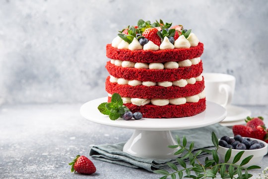 Ealing Cake Shop – Premium Cakes for Every Occasion