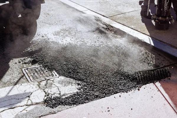 Choosing the Right Asphalt Surface Repair Method